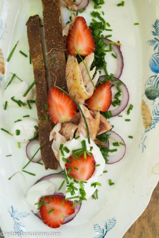 fishstrawsalad (2)